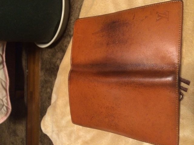 財布] 長財布(ヴィトン ノマド) - 皮革Q&Aサイト ひかくらし