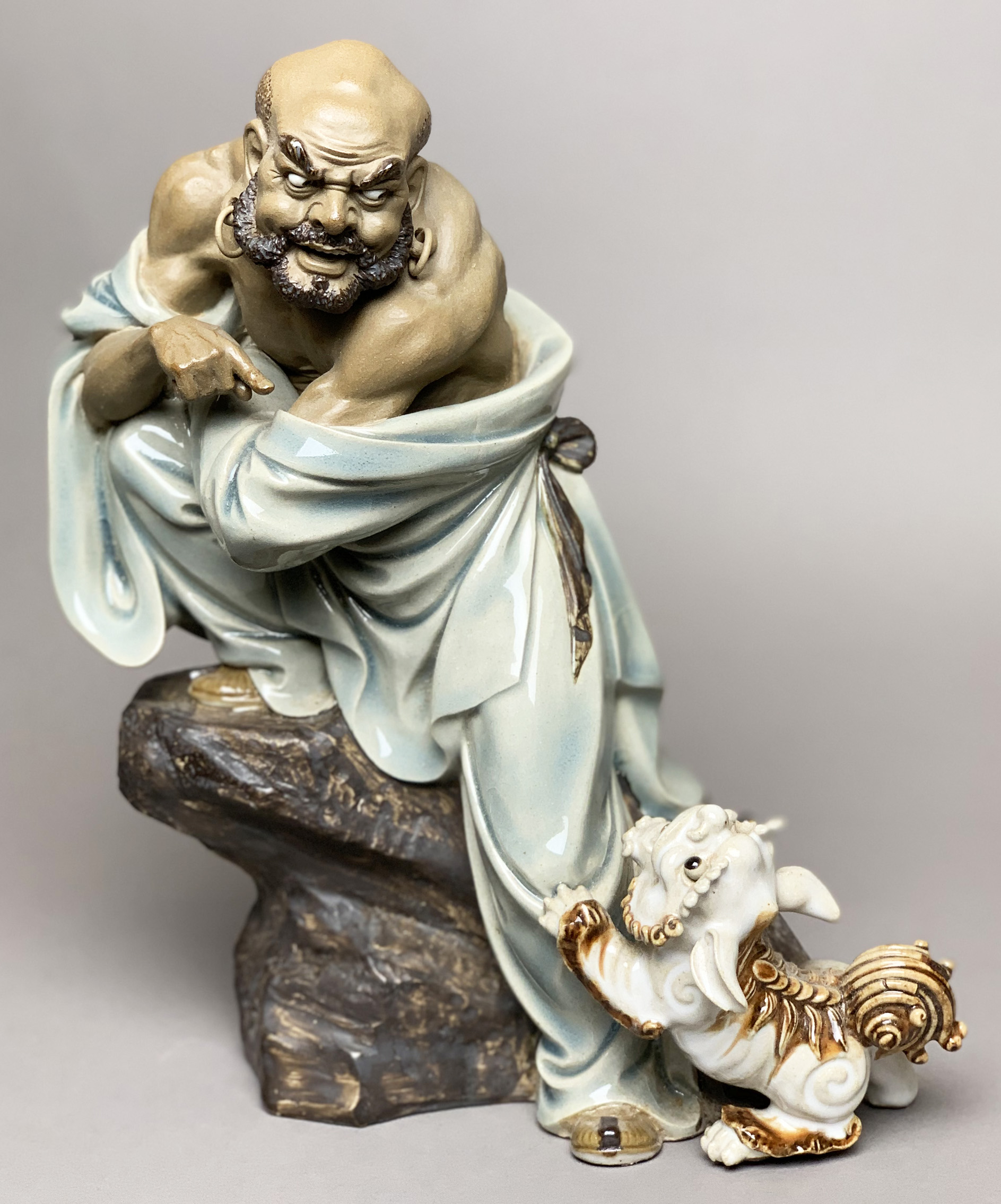 中国美術 職人手作リ陶製青茶獅子觀音像緣起物 榴木台付 高47cm X 23cm