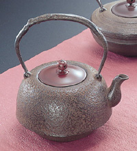 岩鋳・鉄瓶「清末作」／本場盛岡南部鉄器／こだわりやさん．com