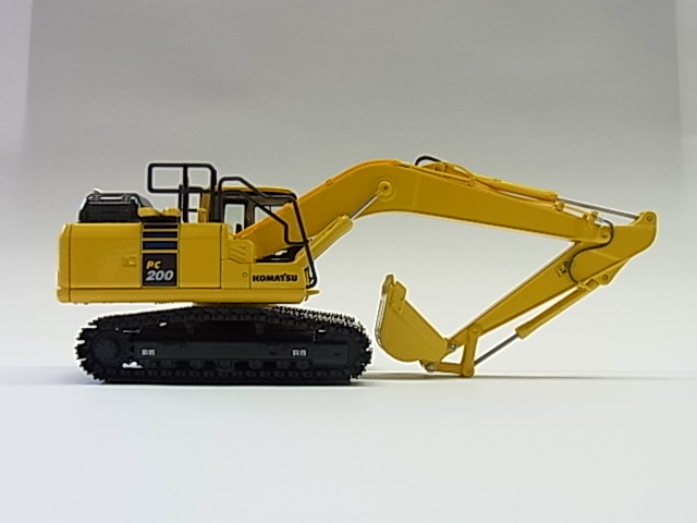 KOMATSU】コマツ 油圧ショベルPC200-11 - KYOWA 建設機械の販売から