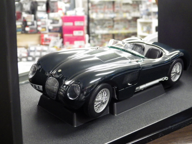 ミニカーショップグローバル - 1/18 オートアート ジャガー Cタイプ