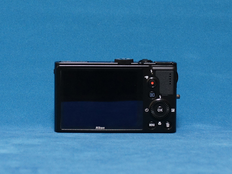 ニコン COOLPIX P300の外観をみる /monox デジカメ 比較 レビュー