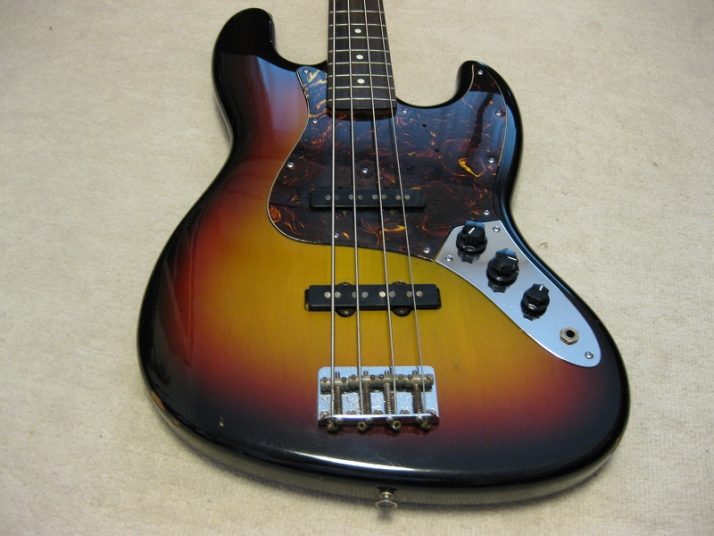 Fernandes Revival Jazz Bass