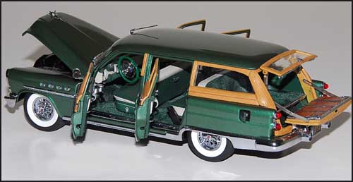 PhillyMint - Danbury Mint 1953 Buick Estate Wagon Green 1:24th