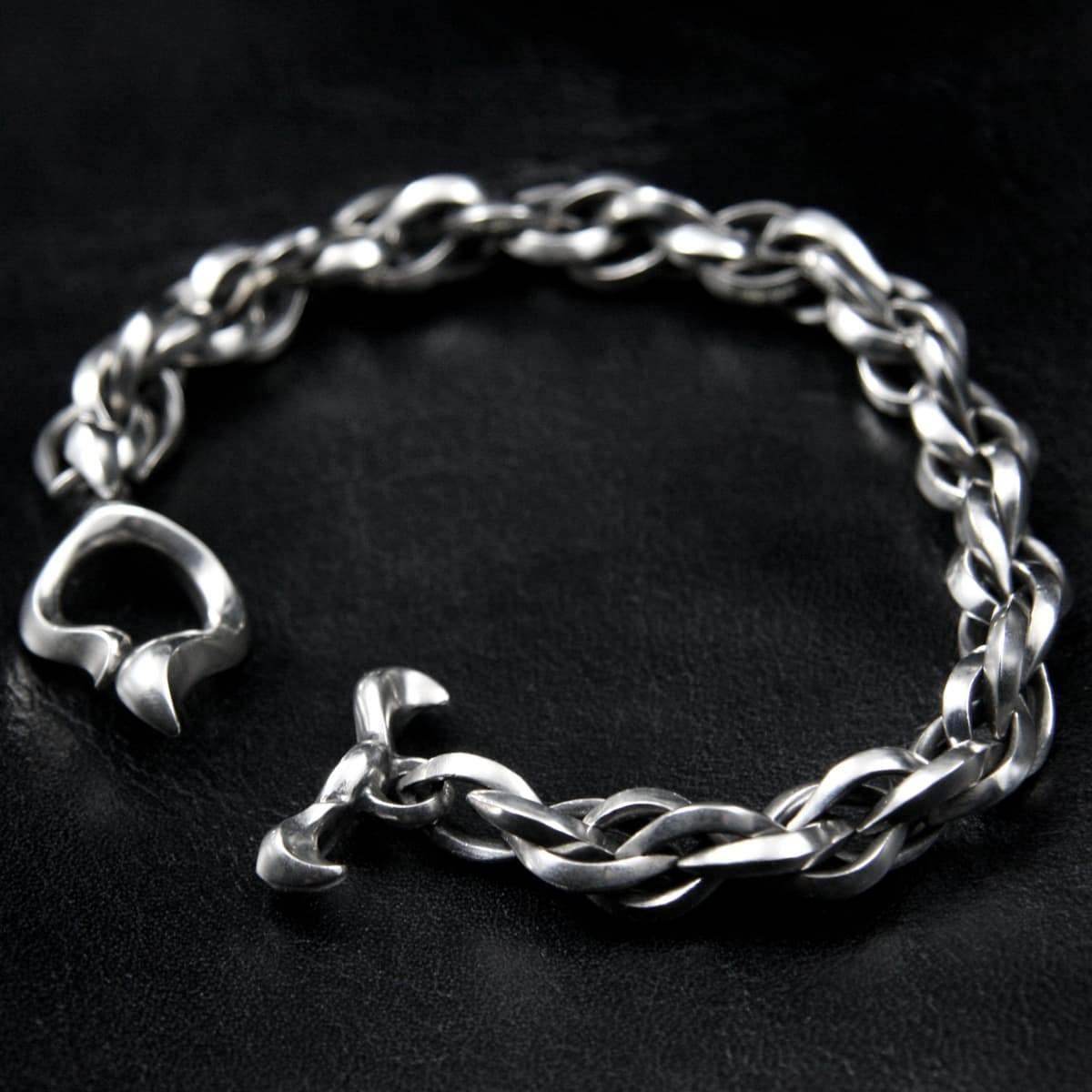 ラットレース - Tornado Flare Bracelet – RAT RACE OFFICIAL STORE