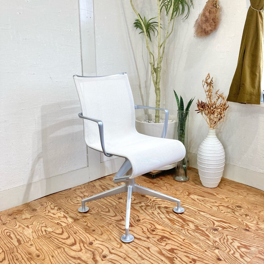 カッシーナイクスシー アリアス / Alias ミーティングフレーム