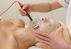 毛穴リメイクプロ|四条烏丸のエステサロンならメディカルサロンファン