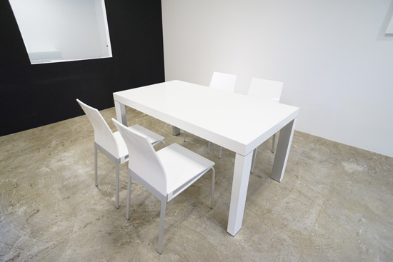 伊勢原様】ホワイト天板ダイニングテーブルセット 伊勢原様】ホワイト