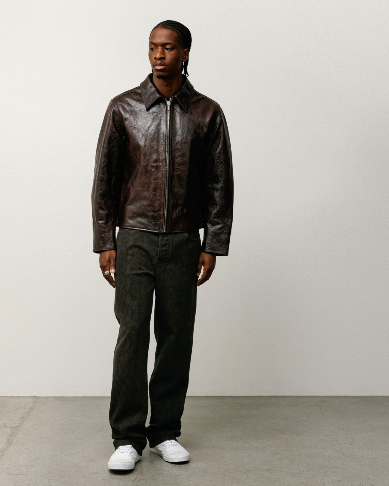 Garage Jacket Leather – Dark Brown | Outerwear | Stüssy