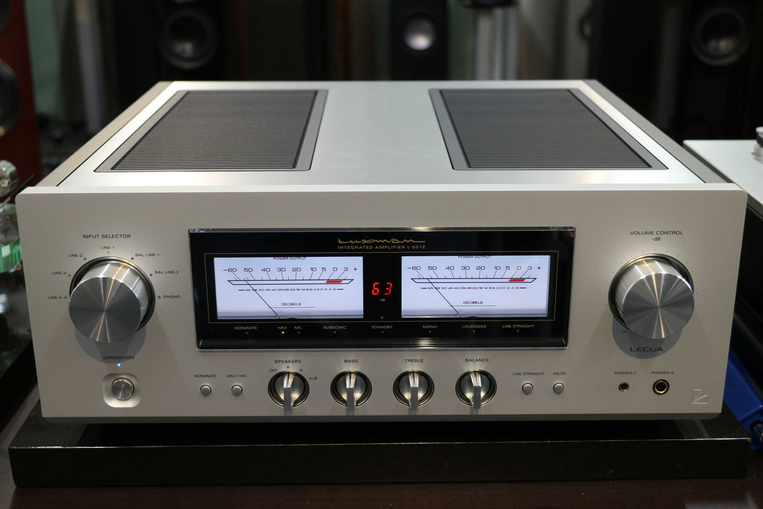 AccuphaseとLUXMAN プリメインアンプ新製品 | ブログ | すみやサウンド