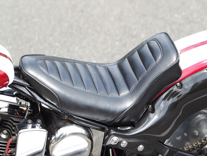 サンダンスのハーレー用カスタムシート | サンダンスのハーレー用