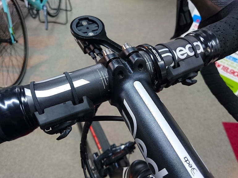 府中×レコメンド】Di2 新型サテライトシフター付けてみました【SW