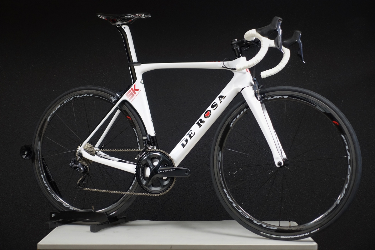 DE ROSA】カーボンフレームでホリゾンタル！伝統と近代技術の結晶