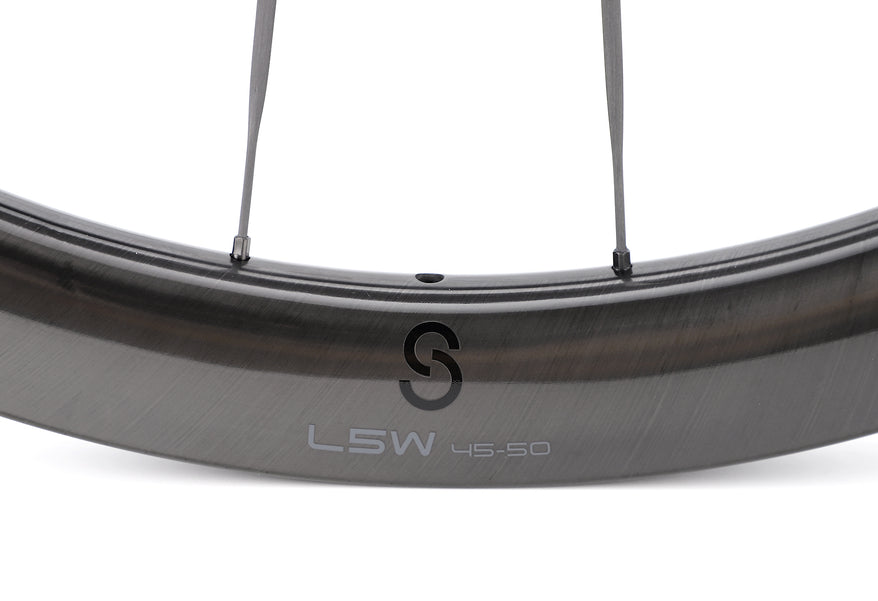 スピードとパフォーマンスのための最高のトライアスロンホイール