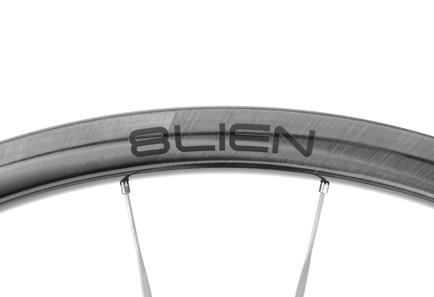 スピードとパフォーマンスのための最高のトライアスロンホイール