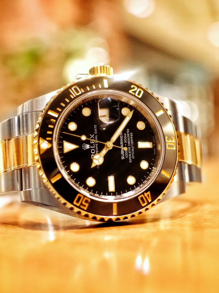 黒×金 ダイバーズ ｜ ロレックス【Q-Snap】