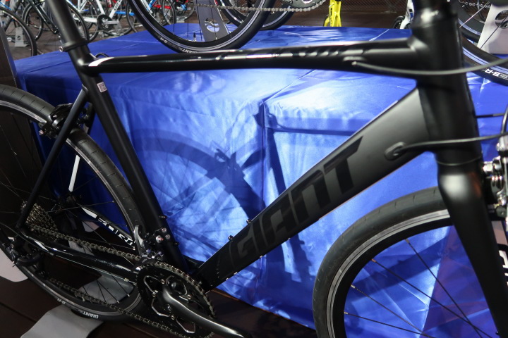 ジャイアント(GIANT) Forma(フォーマ) 2019年モデル当店販売価格