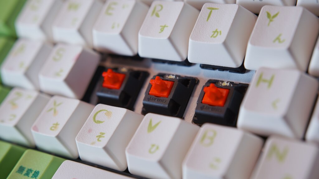 リニア・タクタイル・クリッキーとは スイッチを解説 | Tech Neighbor