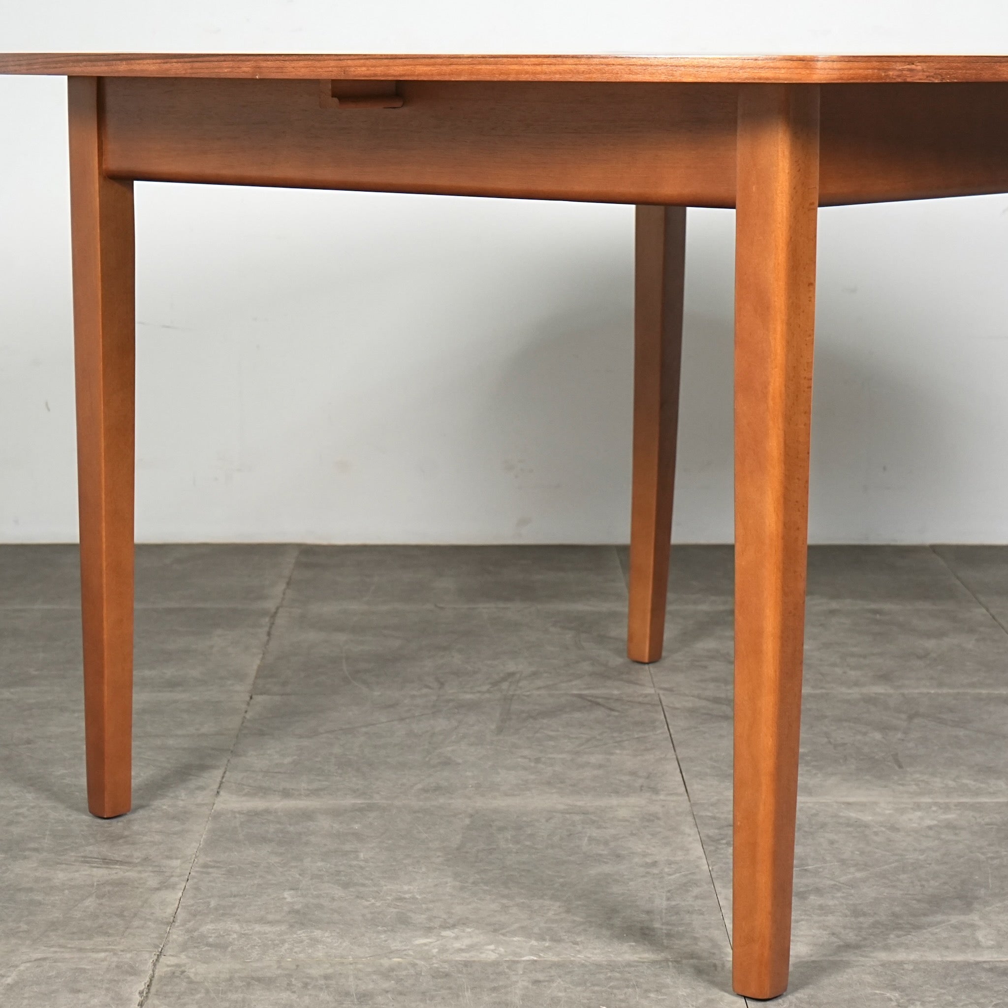 イギリスヴィンテージ エクステンション ダイニングテーブル – TIME HYPE