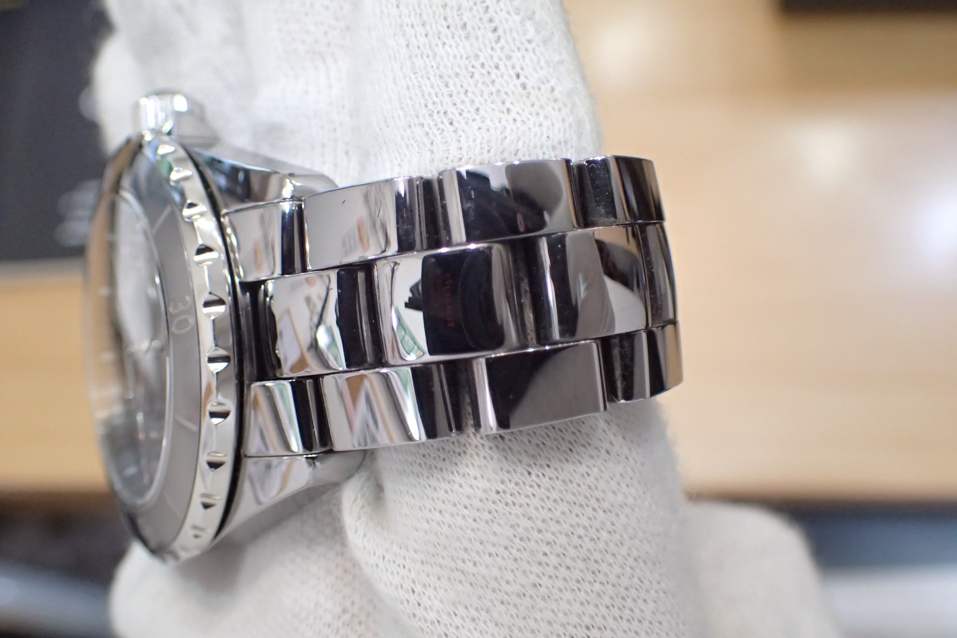 中古品B【CHANEL】シャネル J12 クロマティック Ref.H2979 38mm 自動