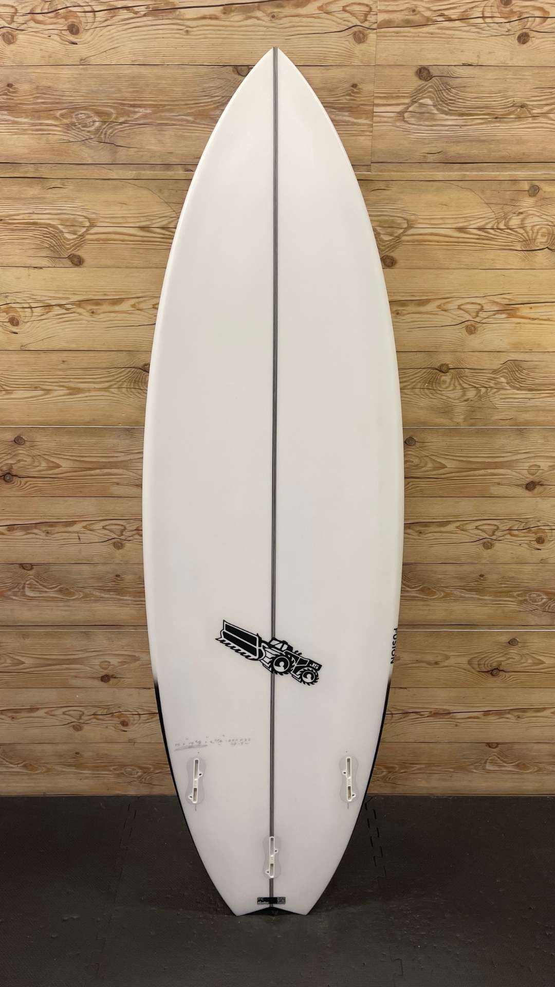 Surf Used Shortboards: JS Industries Xero Fusion 5'9