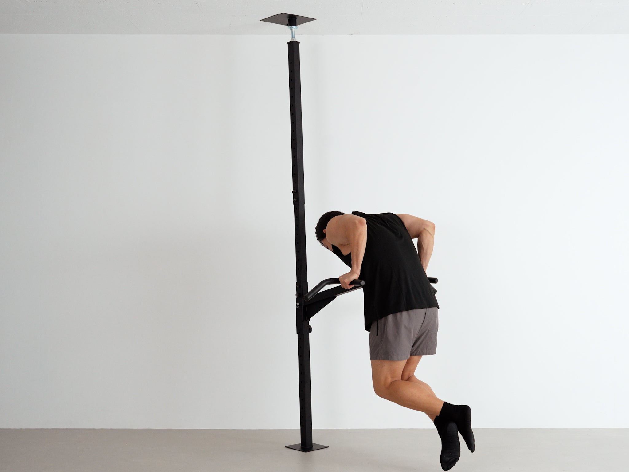 KENSUI Kaku Model 1 – Space-Saving Ceiling Gym Rack | TEDDY WORKS