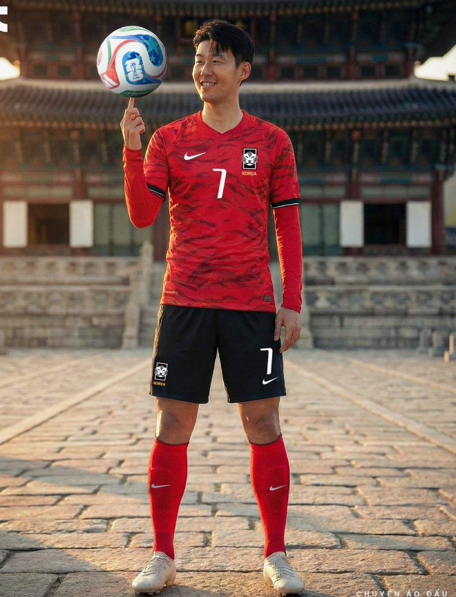 ソン·フンミンが着るとこんな感じ「韓国大学新ユニフォーム着用