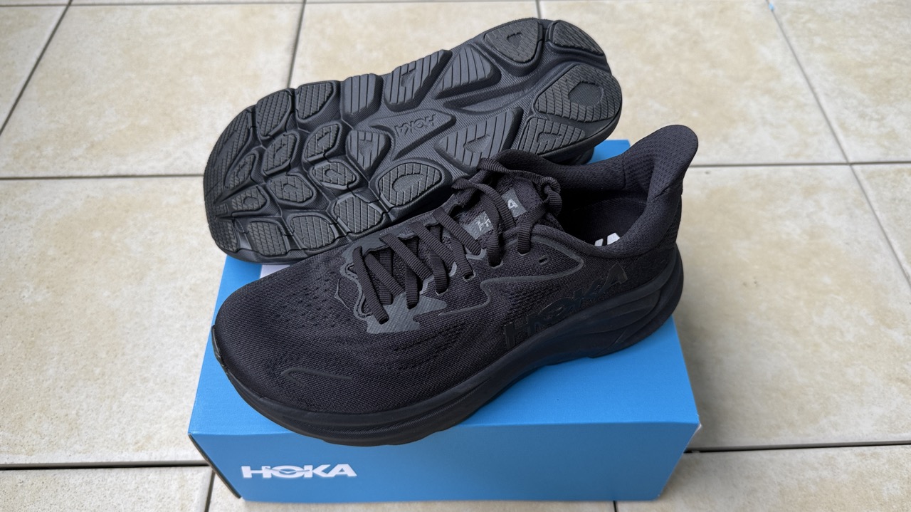 HOKA Clifton 10 レビュー【シリーズ最高レベルの履き心地】｜ともらん！