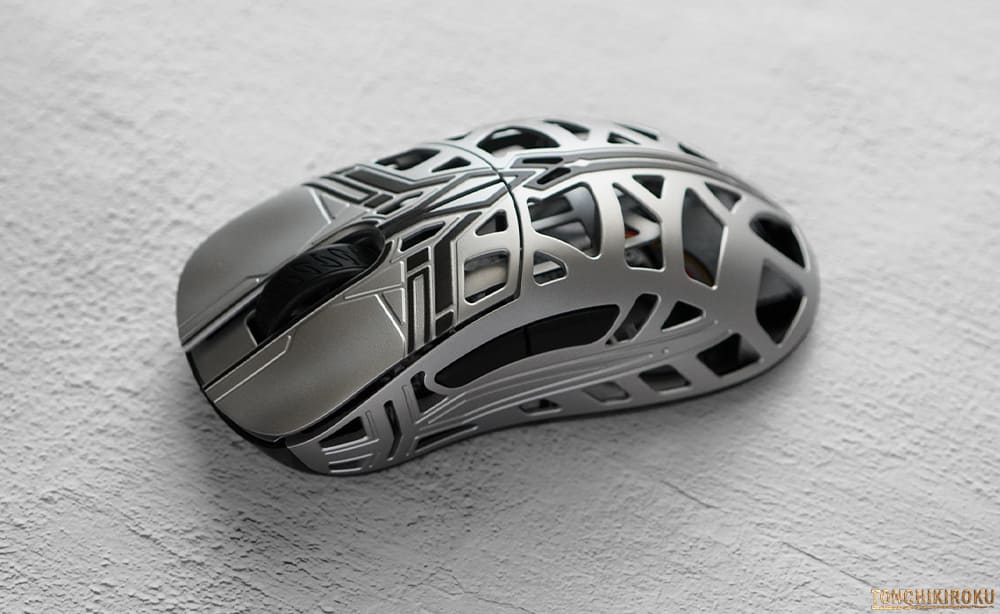 WLmouse Sword X」レビュー｜超軽量エルゴデザイン、ポーリングレート