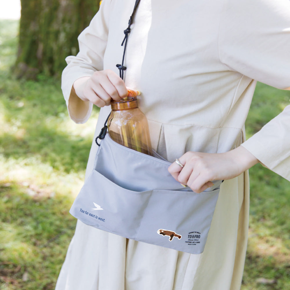 PACKABLE SACOCHE パッカブルサコッシュ – TO&FRO 軽さをもってでかけ