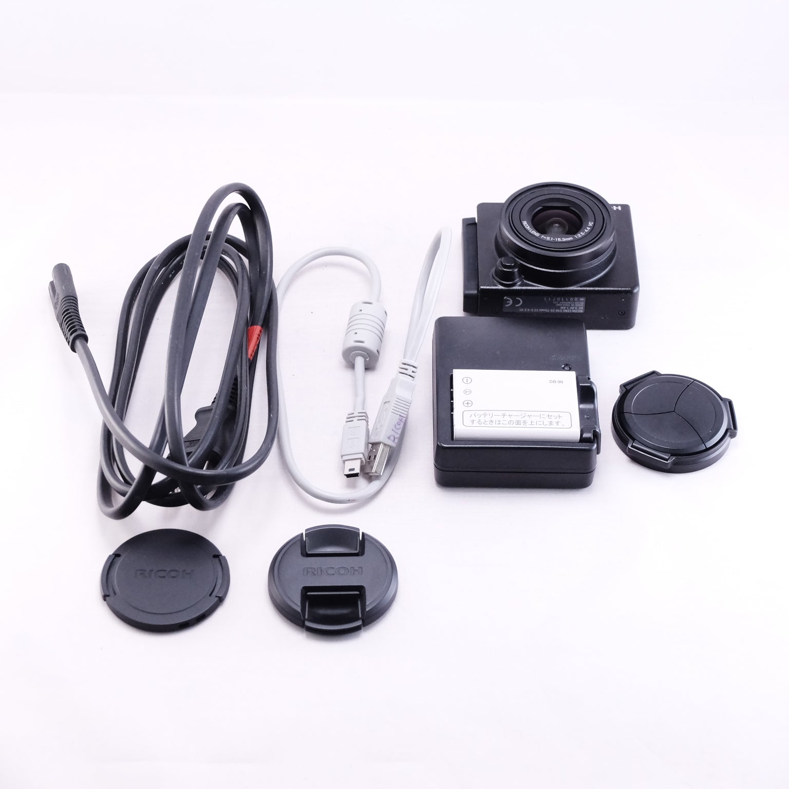 RICOH GXR + A12 28mm F2.5 + S10 24-72mm F2.5-4.4 VC – 東京CAMERA