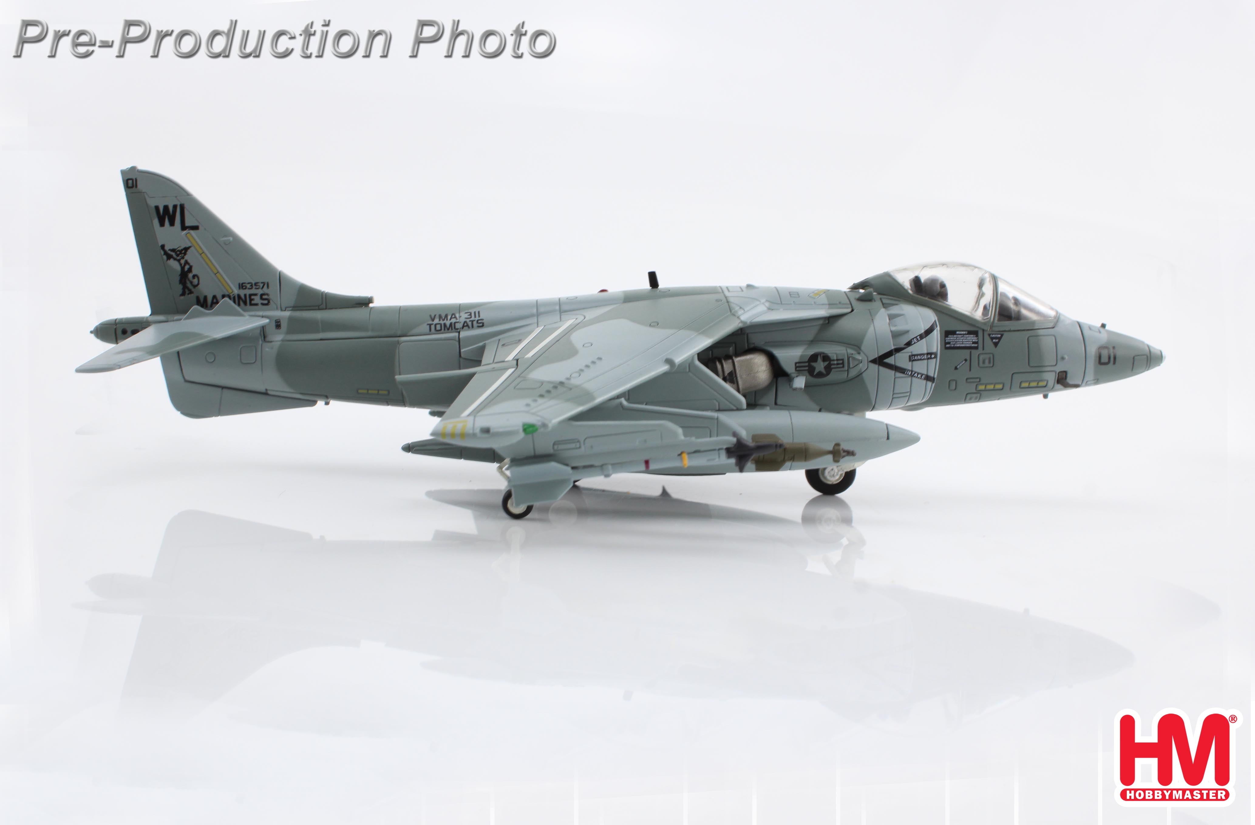 Hobby Master AV-8BハリアーII アメリカ海兵隊 第311海兵攻撃飛行隊