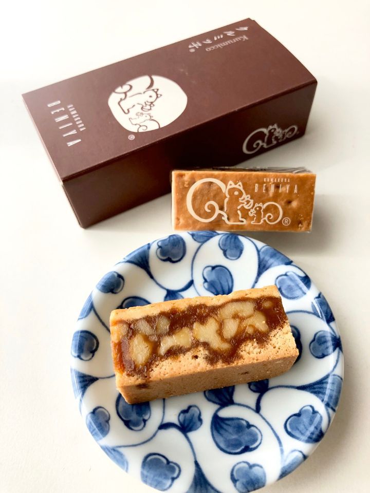 センター北南で集めた神奈川県銘菓を宅急便コンパクトに詰めてみた