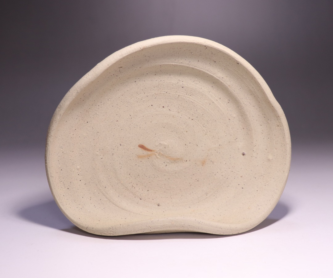 金重有邦 作 「伊部緋襷洲浜向付」 ～備前焼専門卸小売店 川口陶楽苑～