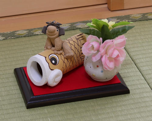 楽天市場】信楽焼 鯉のぼり 黄土 小 おしゃれ 5月人形 置物 端午の節句