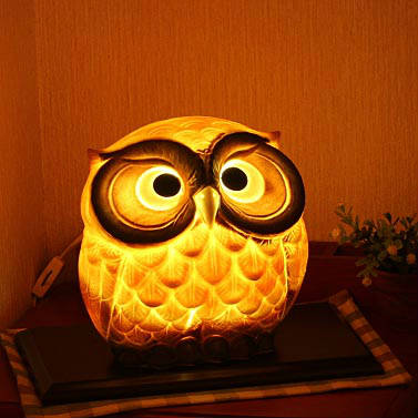 楽天市場】信楽焼 光が透ける ふくろう インテリアライト 白 フクロウ