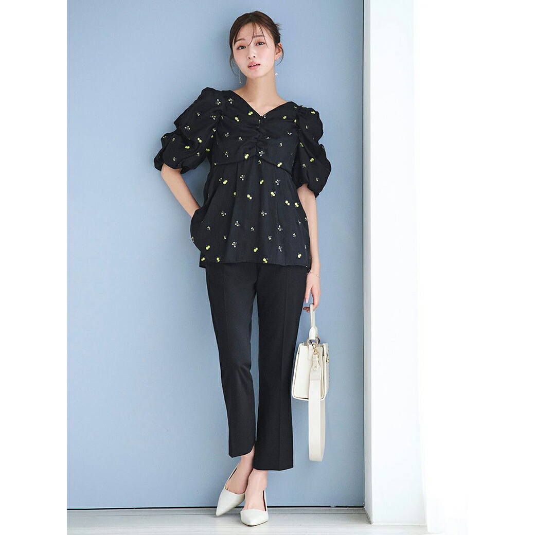 楽天市場】セルフォード CELFORD 小花刺繍ペプラムブラウス cwfb251116