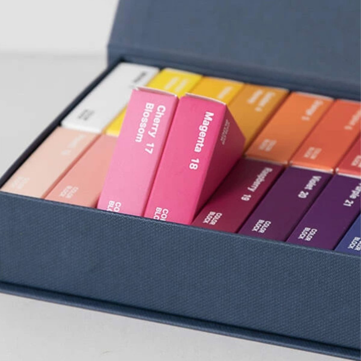 楽天市場】カラーブロック 28色 キャンドル用 固形染料 キャンドル