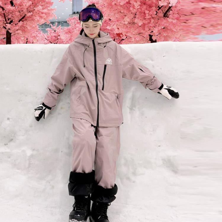 新品 スキーウェア上下 レディース 13号 チェック柄 ピンク スノボー