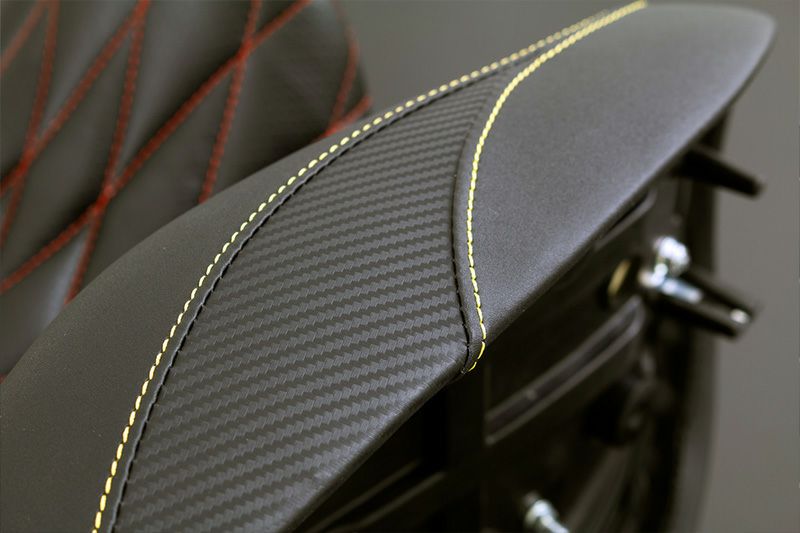 楽天市場】Z900RS/CAFE ヴァイパーシート イエロー スエード調バック