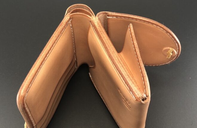 楽天市場】ゴローズ goro's [新品] 新型二つ折り財布 サドル