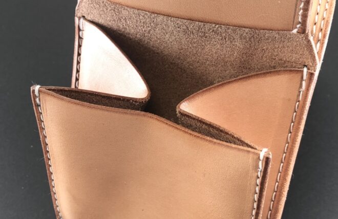 楽天市場】ゴローズ goro's [新品] 新型二つ折り財布 サドル