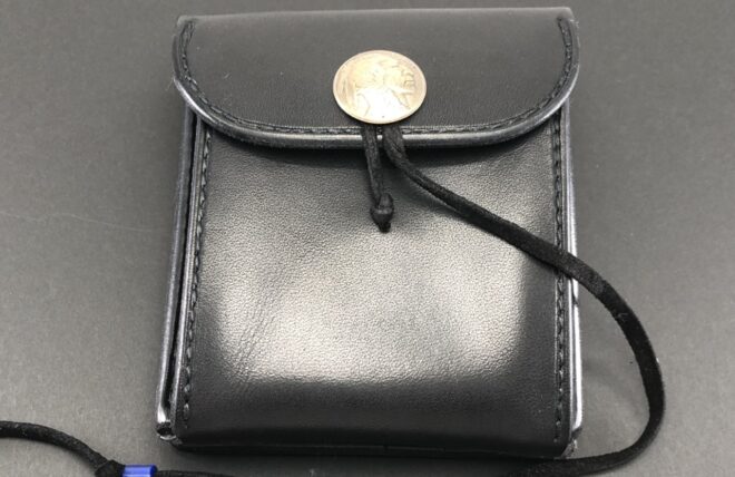 楽天市場】ゴローズ goro's 新品 二つ折り財布 (黒) : モンテカルロ原宿