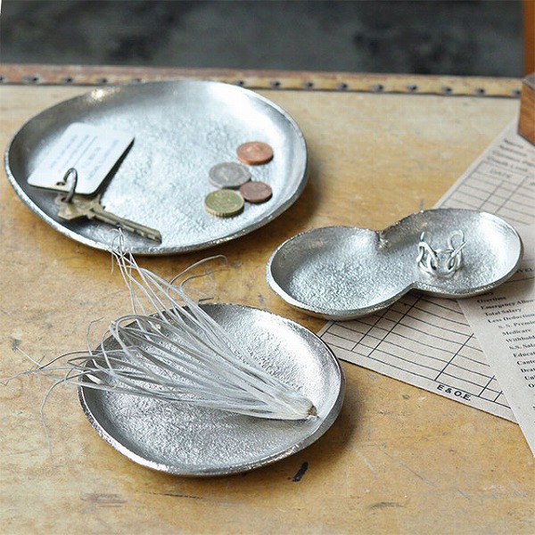 楽天市場】トレー アルミラウンドトレイ M トレイ サントリナ クレエ