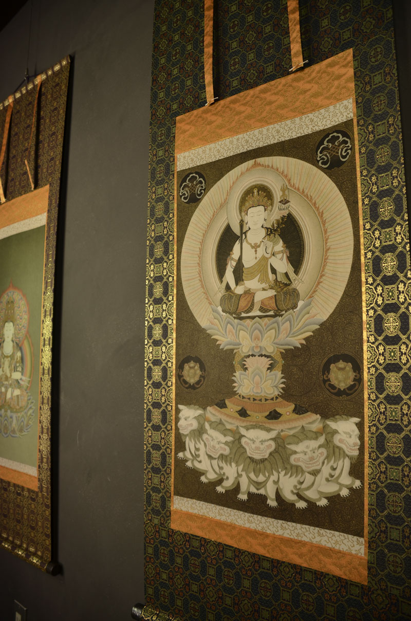 楽天市場】文殊菩薩 仏画掛け軸（半切サイズ） : 仏像仏画チベット美術