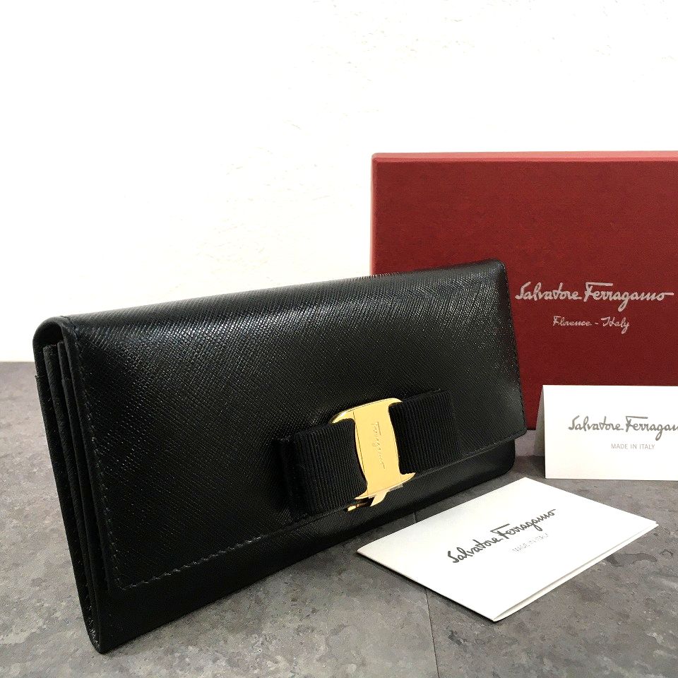 楽天市場】フェラガモ 長財布 未使用の通販