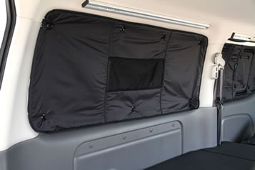 楽天市場】キャラバン 遮光パッド(サンシェード) リア5面 プレミアム