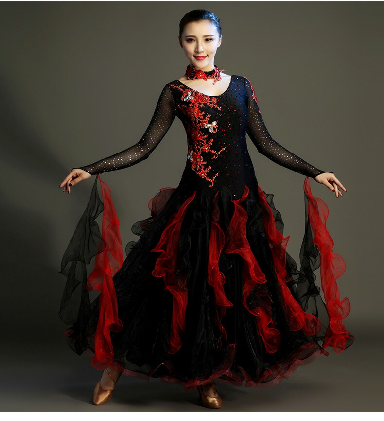 チャコットオーダー社交ダンスドレス 黒赤 ビーズ装飾 チャコット