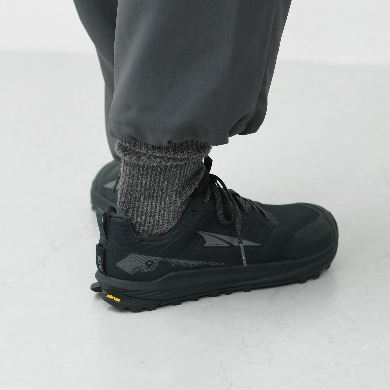 楽天市場】ALTRA [アルトラ] LONE PEAK 9+ WIDE M [AL0A85S1] ローン