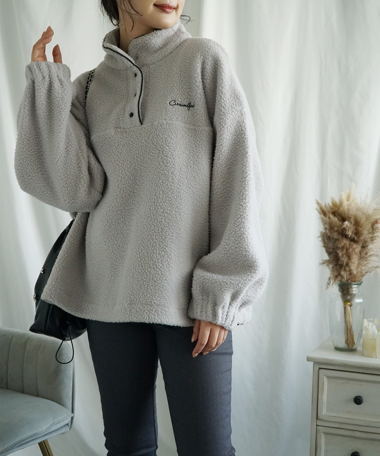 楽天市場】【2025AW】【英字刺繍ボアプルオーバー】 ボア トップス